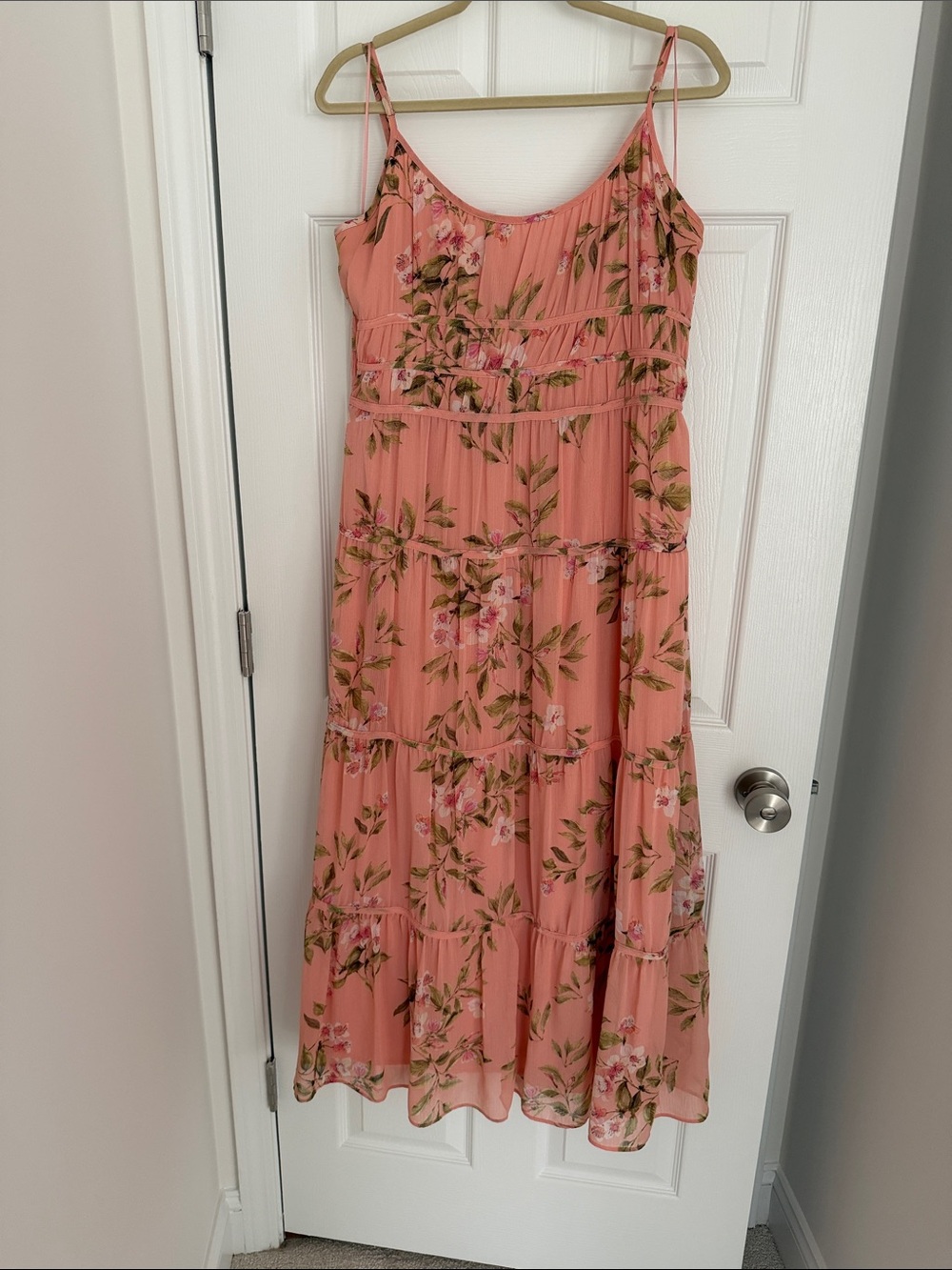 Lost + Wander Coral Floral Tiered Spaghetti-Strap Maxi